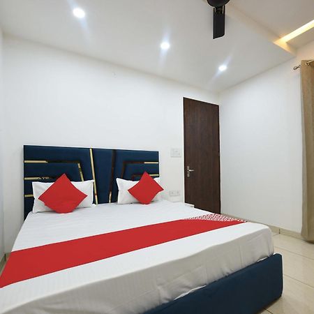 Hotel O Empire State Delhi  Luaran gambar