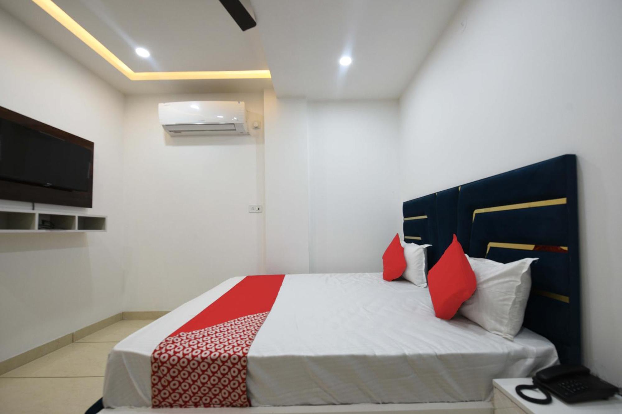 Hotel O Empire State Delhi  Luaran gambar