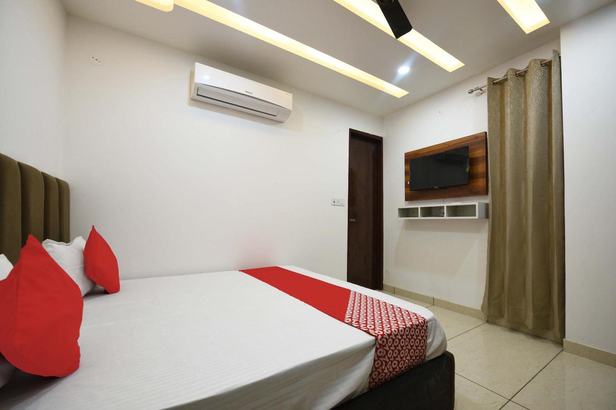 Hotel O Empire State Delhi  Luaran gambar